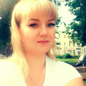 Девушки в Вологде: Снежана, 36 - ищет парня из Вологды