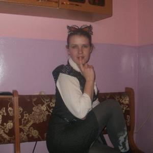 Девушки в Калининграде: Леночка, 39 - ищет парня из Калининграда