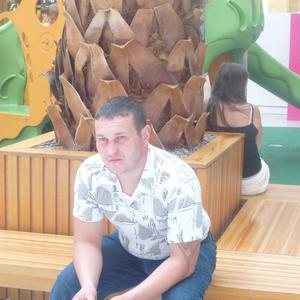 Парни в Ужуре: Андрей, 40 - ищет девушку из Ужура