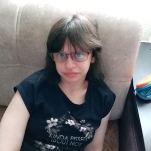 Девушки в Ахтубинске: Ирина Сергеевна, 36 - ищет парня из Ахтубинска