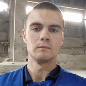 Парни в Пскове: Вадим, 25 - ищет девушку из Пскова