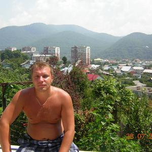 Парни в Череповце: Алексей, 47 - ищет девушку из Череповца