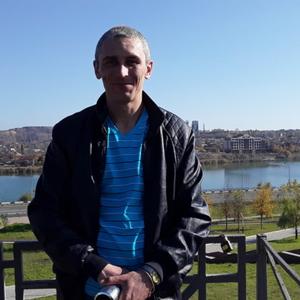 Парни в Донецке: Виталий, 37 - ищет девушку из Донецка