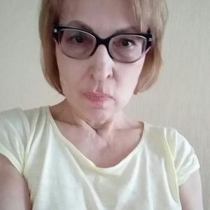 Девушки в Челябинске: Татьяна, 68 - ищет парня из Челябинска