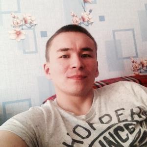 Ильнар, 30 лет, Тобольск