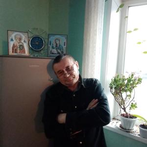 Парни в Барнауле (Алтайский край): Валера Серебряков, 64 - ищет девушку из Барнаула (Алтайский край)