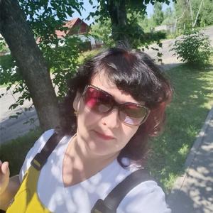 Девушки в Приволжске: Елена, 53 - ищет парня из Приволжска