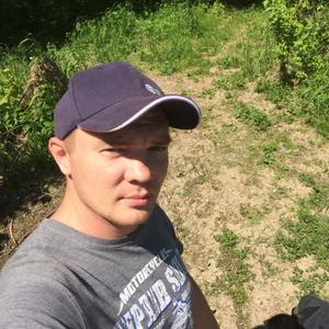 Илья, 34 года, Калининград