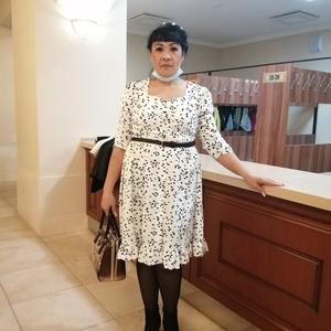 Девушки в Саратове: Дарина, 43 - ищет парня из Саратова