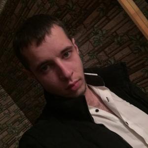 Парни в Калининграде: Денис, 26 - ищет девушку из Калининграда