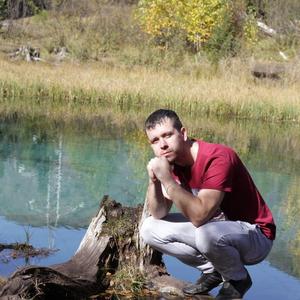Парни в Бийске: Илья Варнавских, 34 - ищет девушку из Бийска
