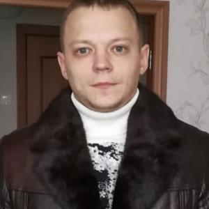 Парни в Бийске: Георгий, 32 - ищет девушку из Бийска