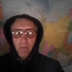 Парни в Томске: Евгений Дмитриев, 54 - ищет девушку из Томска