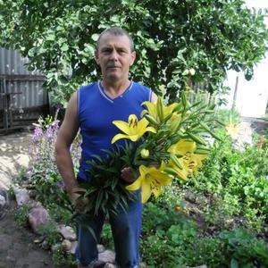 Парни в Балашове: Василий Сорокин, 55 - ищет девушку из Балашова
