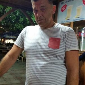 Парни в Коломне: Игорь, 62 - ищет девушку из Коломны
