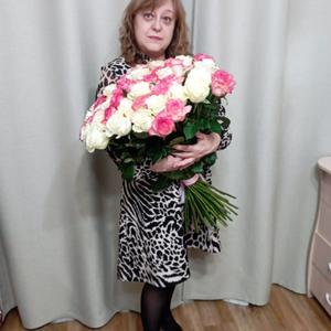 Девушки в Новосибирске: Юлия, 55 - ищет парня из Новосибирска