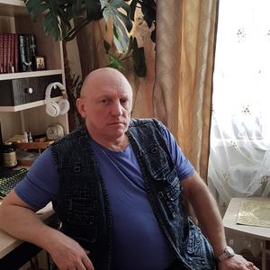 Парни в Новосибирске: Геннадий, 66 - ищет девушку из Новосибирска