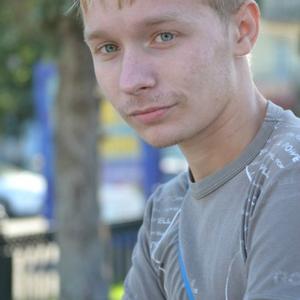 Роман Олегович, 29 лет, Саратов