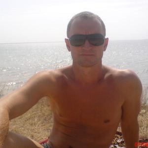 Парни в Шадринске: Андрей, 45 - ищет девушку из Шадринска