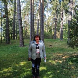 Девушки в Саратове: Наталия, 54 - ищет парня из Саратова