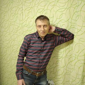 Парни в Саратове: александр, 46 - ищет девушку из Саратова
