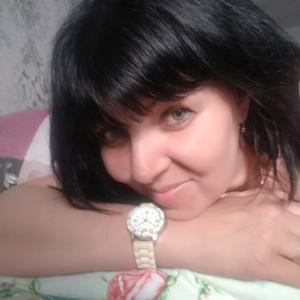 Девушки в Ижевске: Наталья, 46 - ищет парня из Ижевска