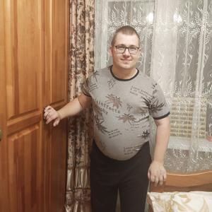 Артем, 33 года, Казань