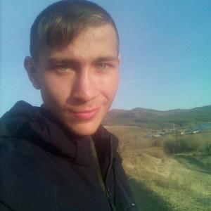 Юрий, 22 года, Новосибирск