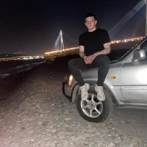 Парни в Владивостоке: Алексей, 18 - ищет девушку из Владивостока