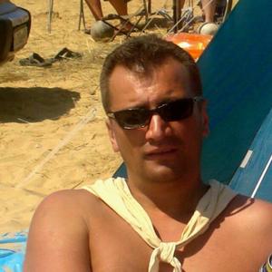 Парни в Владивостоке: Алексей, 49 - ищет девушку из Владивостока