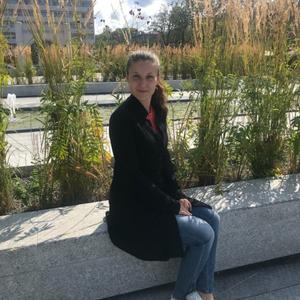 Девушки в Пскове: Владислава, 24 - ищет парня из Пскова