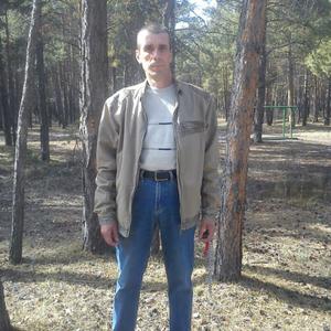 Парни в Якутске: Сергей, 56 - ищет девушку из Якутска