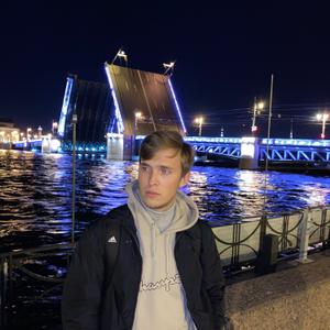 Брюс Уэйн, 22 года, Санкт-Петербург