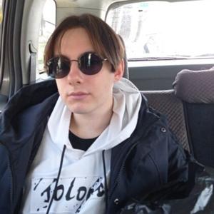 Парни в Владивостоке: Александр, 23 - ищет девушку из Владивостока