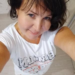 Девушки в Казани (Татарстан): Ольга, 44 - ищет парня из Казани (Татарстан)