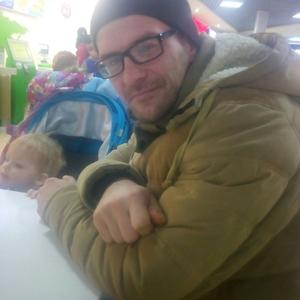 Парни в Пскове: Игорь, 48 - ищет девушку из Пскова