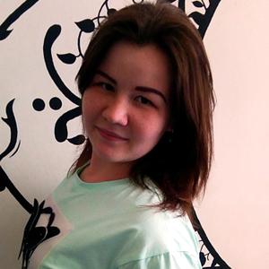 Девушки в Челябинске: Алена, 26 - ищет парня из Челябинска