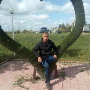Парни в Павлоградка: Илья, 30 - ищет девушку из Павлоградка