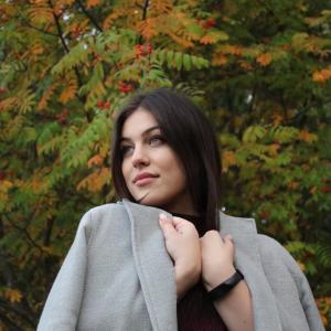 Девушки в Абакане: Людмила, 24 - ищет парня из Абакана