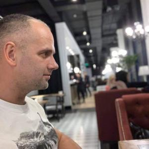 Парни в Szczecin: Artem, 40 - ищет девушку из Szczecin