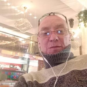 Парни в Петропавловске-Камчатском: Вениамин, 53 - ищет девушку из Петропавловска-Камчатского
