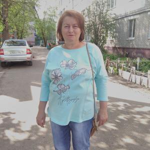 Девушки в Саратове: Любовь, 67 - ищет парня из Саратова