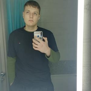 Кирилл, 19 лет, Владивосток