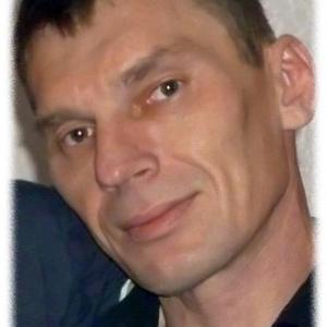 Виктор, 52 года, Киров