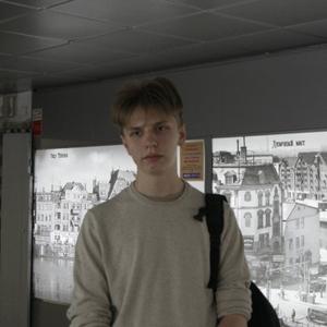 Иван, 20 лет, Калининград