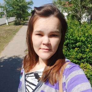 Девушки в Челябинске: Яна, 29 - ищет парня из Челябинска