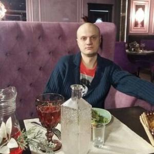 Виктор, 43 года, Северск