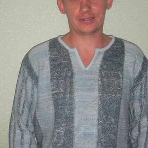 Парни в Выксе: Александр, 40 - ищет девушку из Выксы