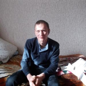 Парни в Сальске: Пётр, 44 - ищет девушку из Сальска