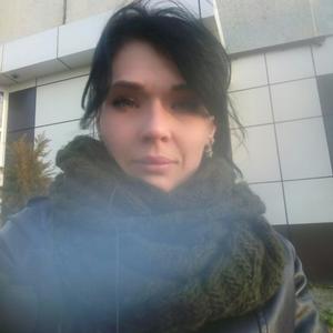 Девушки в Владивостоке: Виктория, 35 - ищет парня из Владивостока